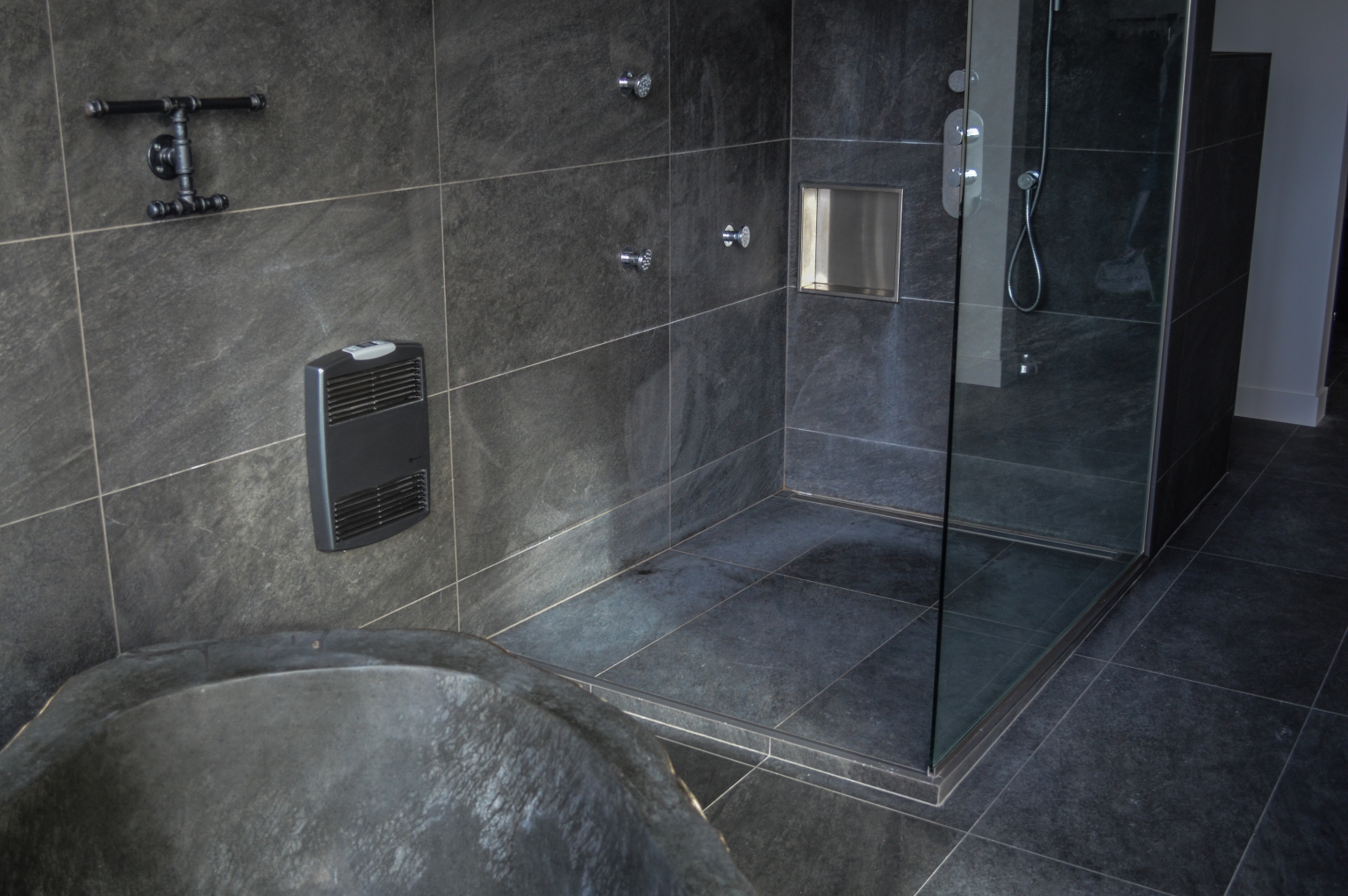 Douche et salle de bain en céramique Projet Carrelage